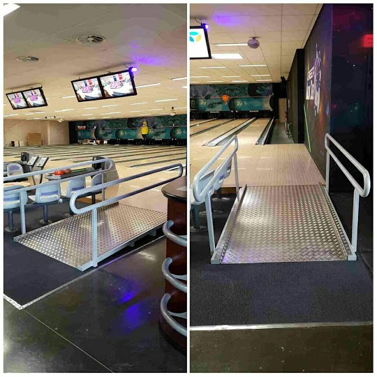 Rampe PMR (Personne à Mobilité Réduite) au Bowling - Monéteau